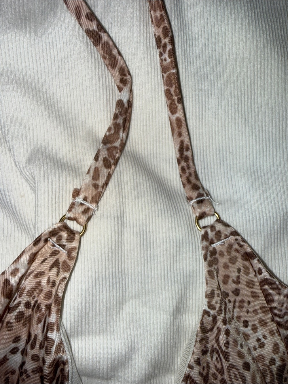 Victoria's Secret Very Sexy Beige Leopard Halter Cowl Neck Tank 2006 - Picture 6 of 9